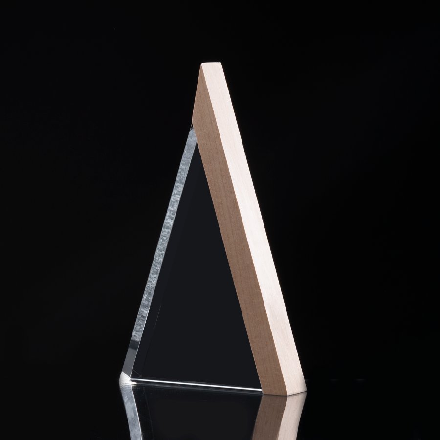 Trofeo Galvano de Madera y Cristal «Triangle» · GF Group