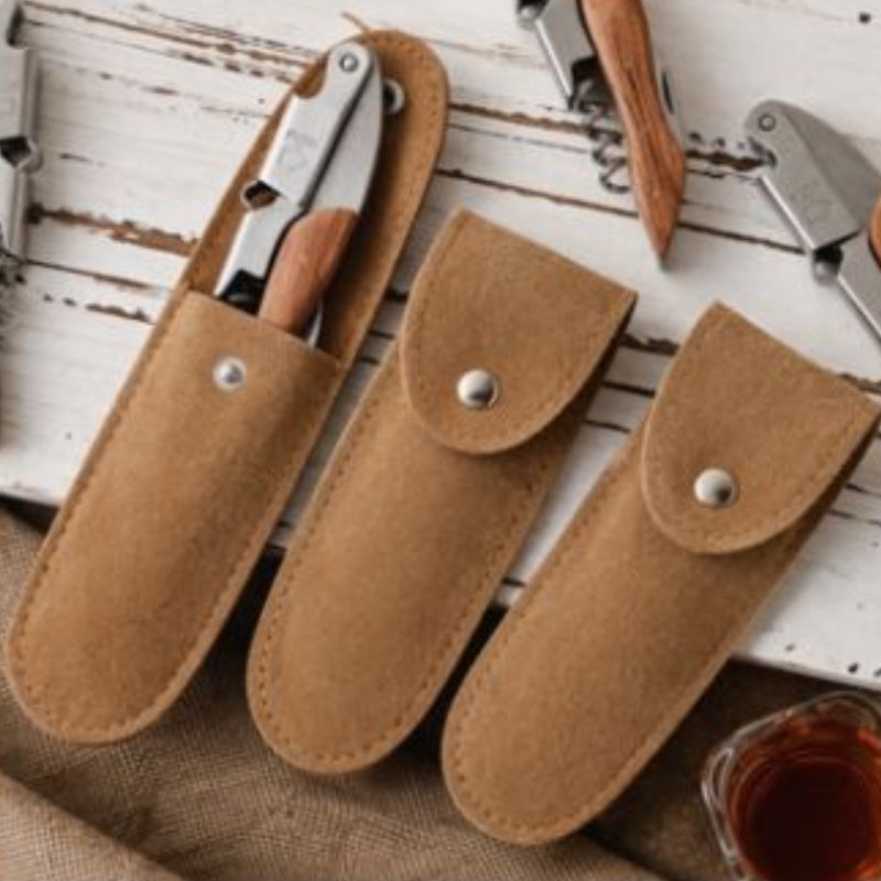 Funda Descorchador Cuero Natural