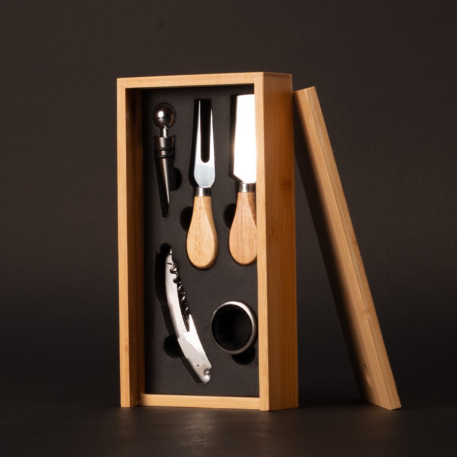 Set Wine & Cheese «FUTRONO» de Bamboo · GF Group