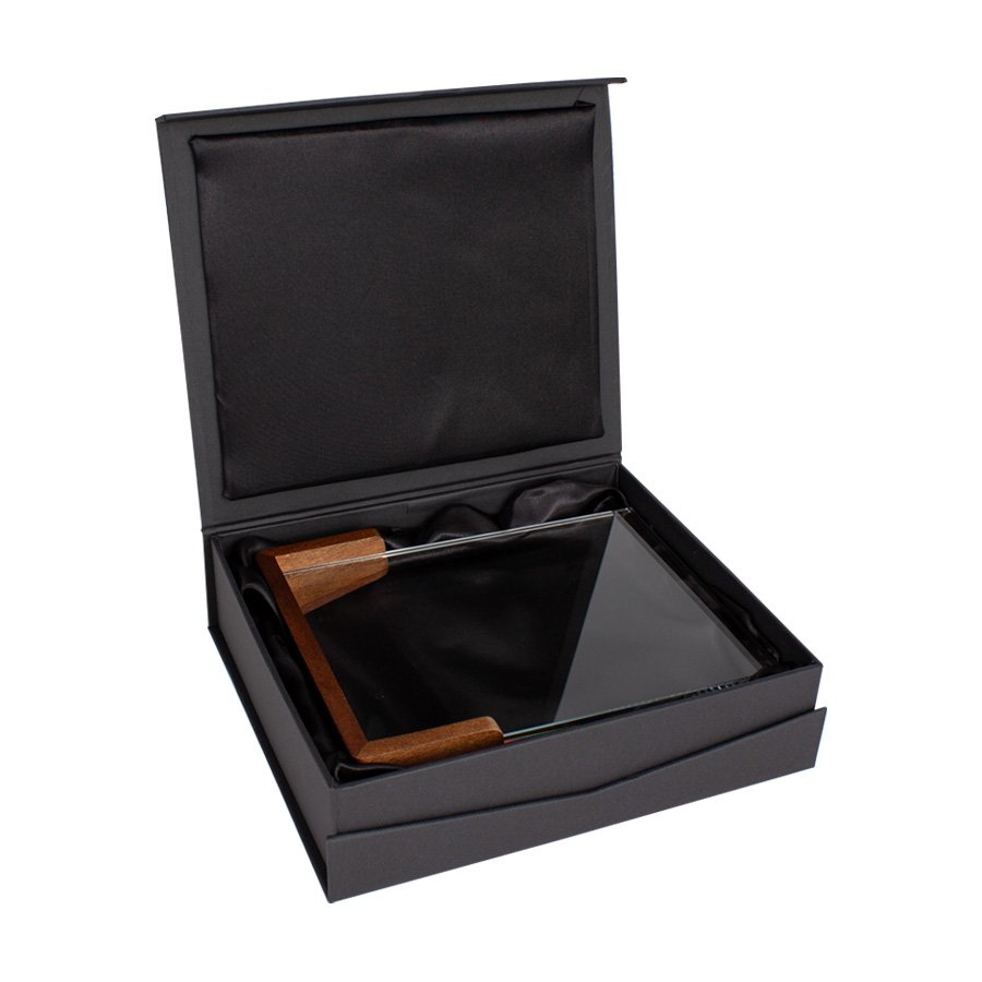 Trofeo Galvano de Madera y Cristal «Spitz» — vista 3 · GF Group