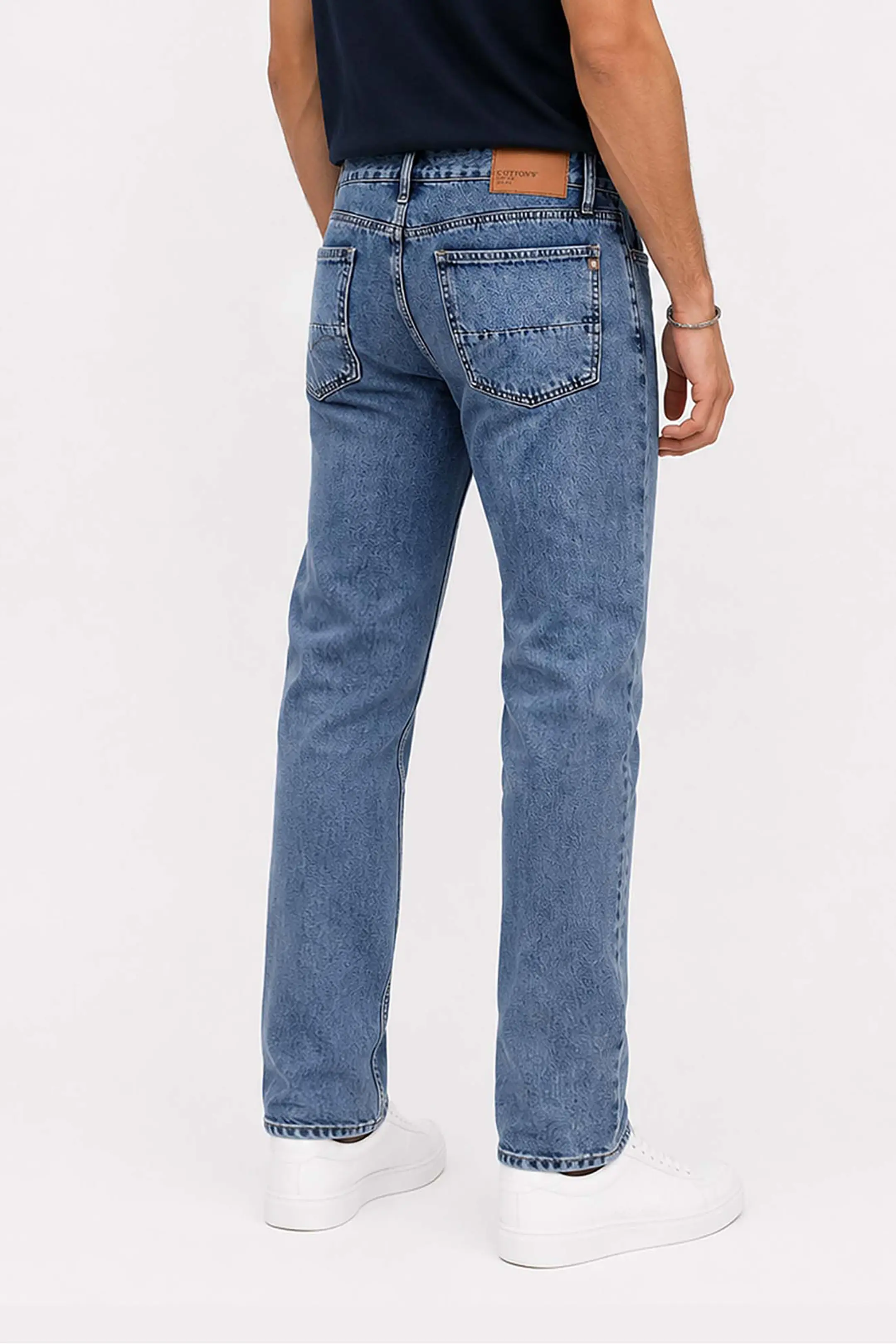 Jean Slim Adrian
