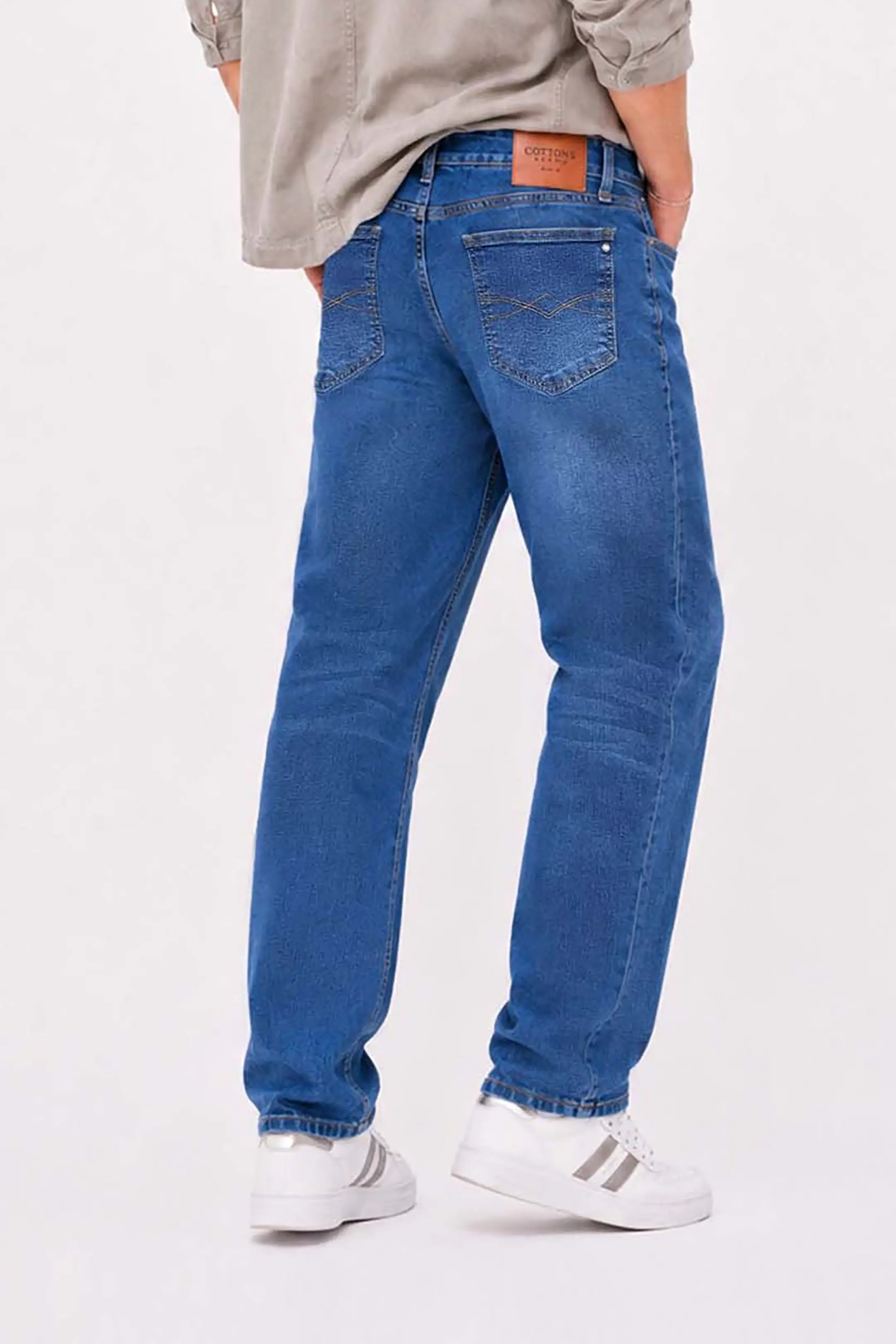 Jean Straight Bruno