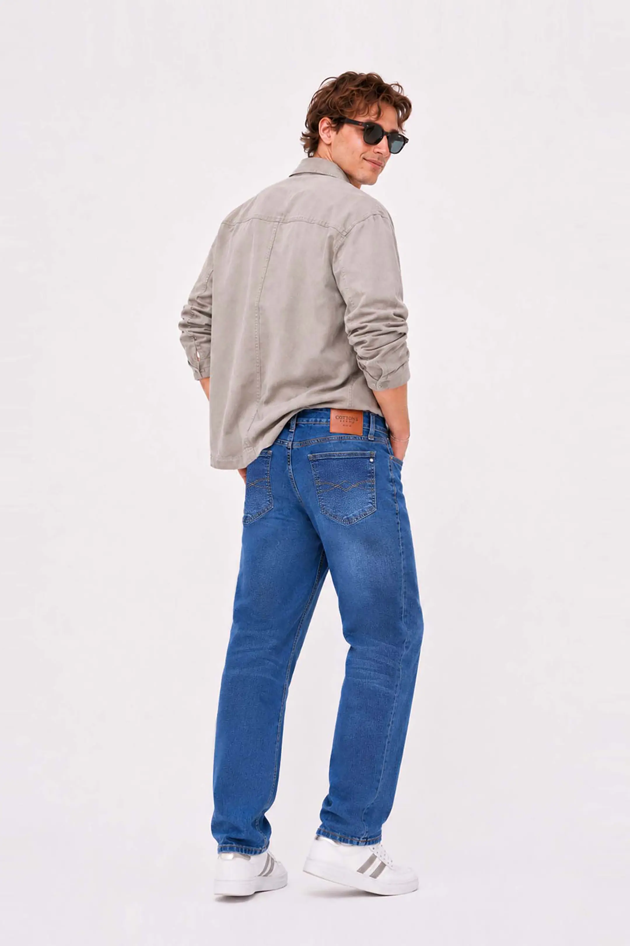 Jean Straight Bruno