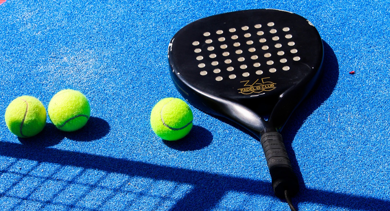 365 PADEL CLUB logo
