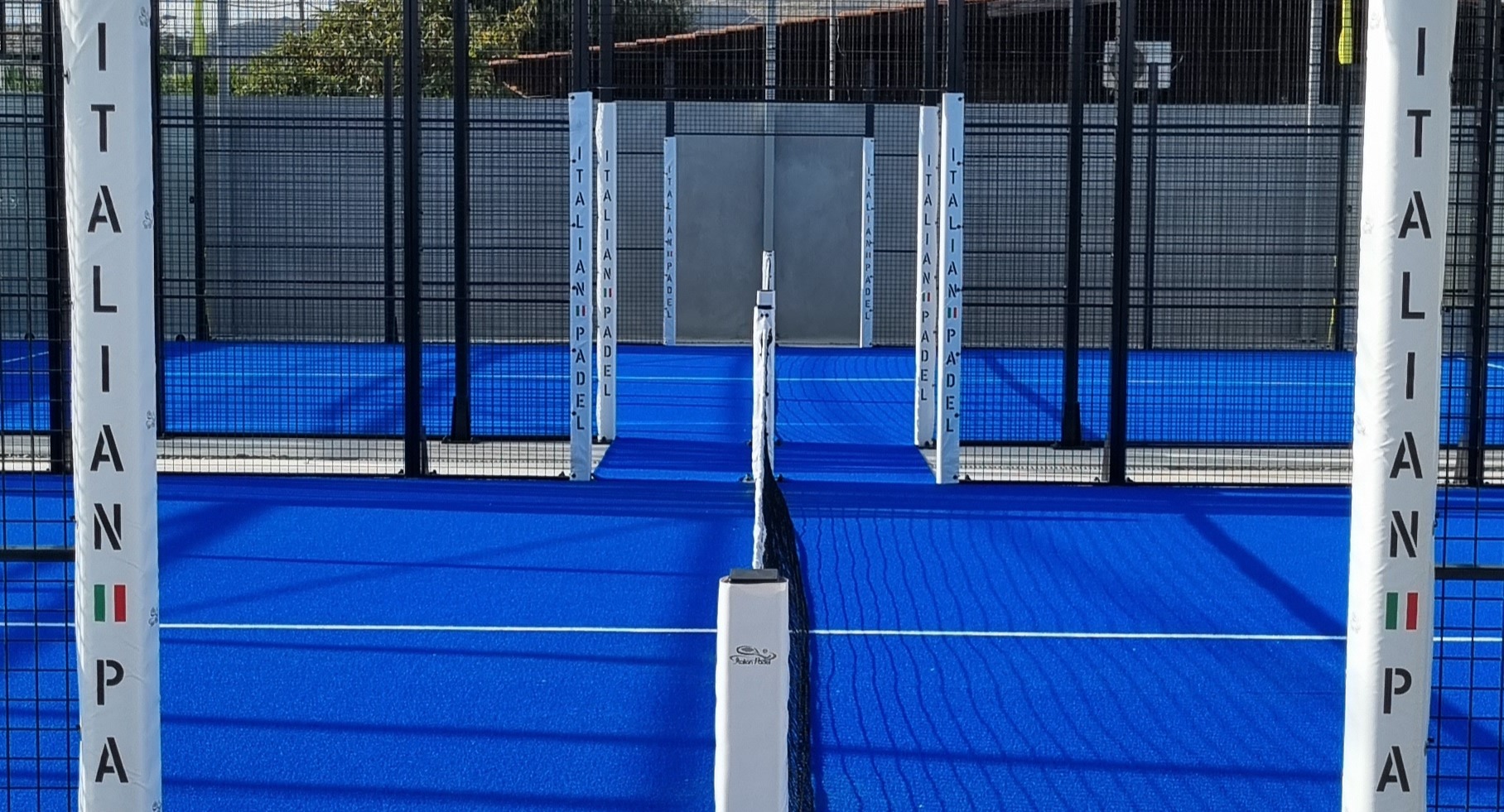 Avolé padel club logo