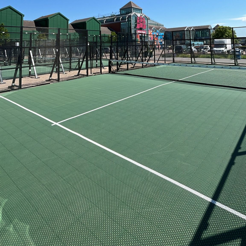Instantpadel at Canada Water logo