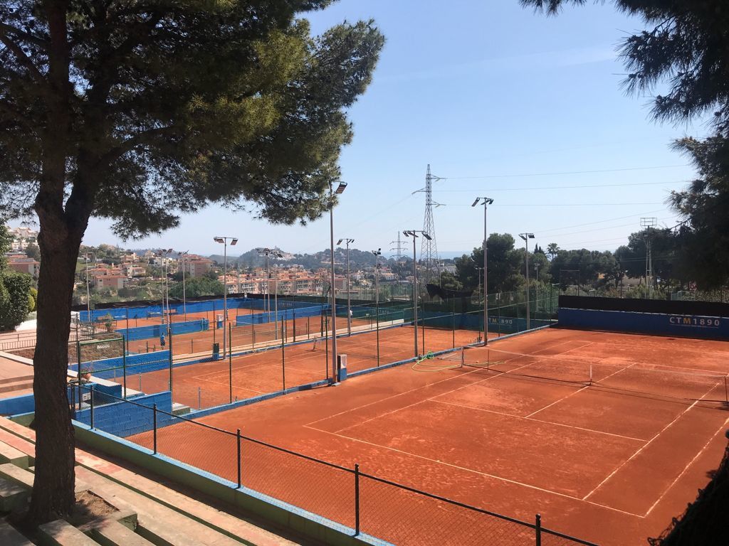 Club De Tenis Málaga logo