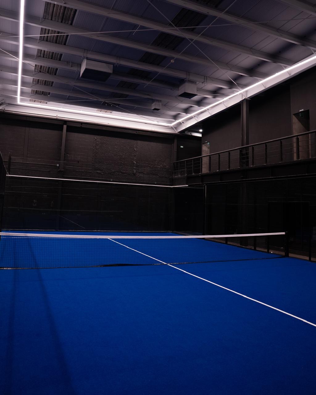 D'LUXE PADEL & PICKLEBALL logo