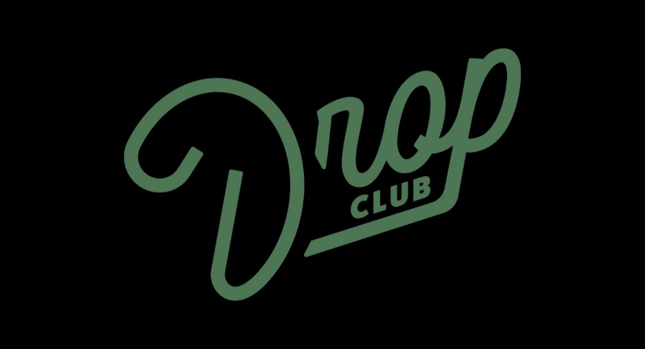 THE DROP CLUB  logo