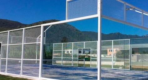 Female Resort Padel logo