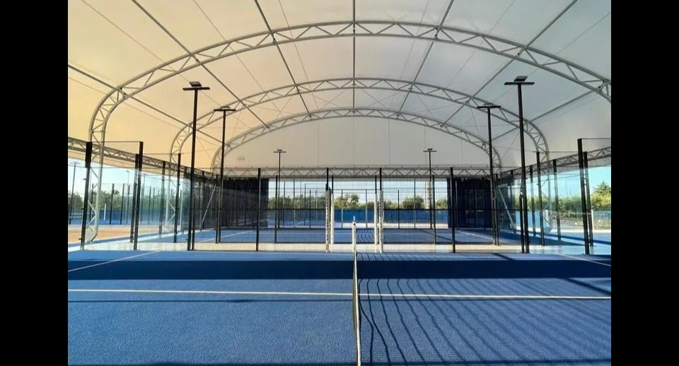 FEMily Padel Club logo