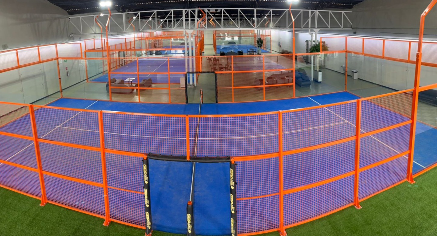 GBPadel indoor logo