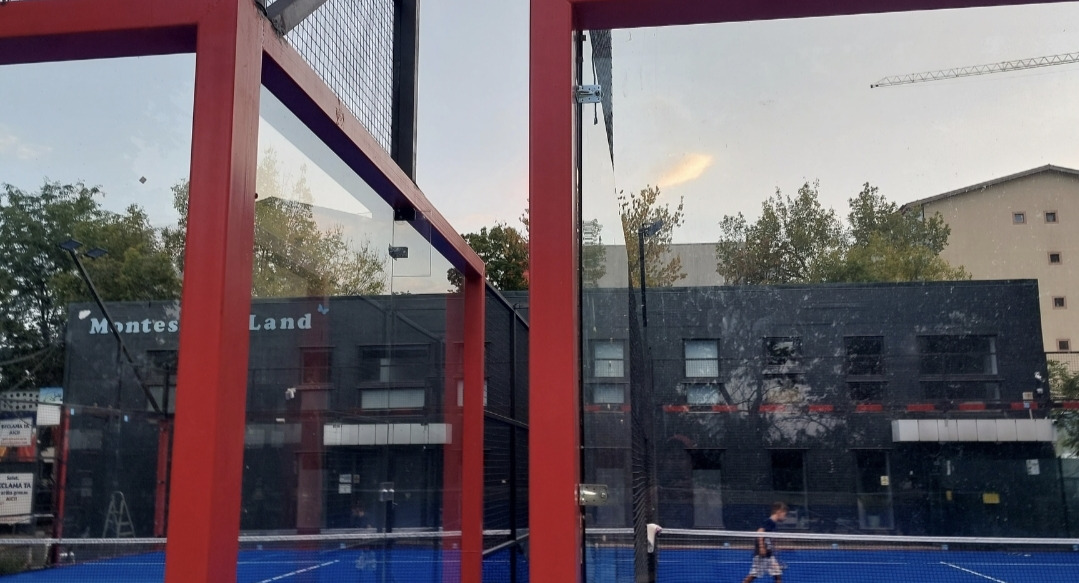 Padel Y Cerveza logo