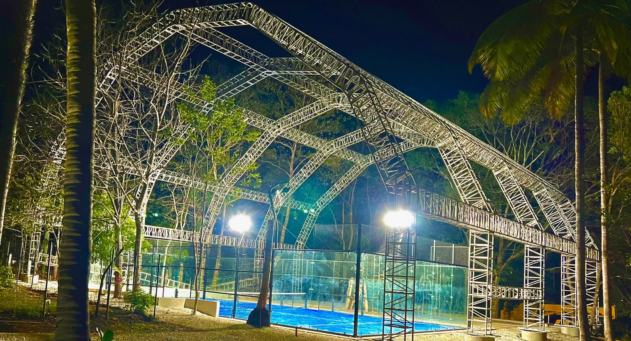 PLAY PADEL TAMARINDO logo