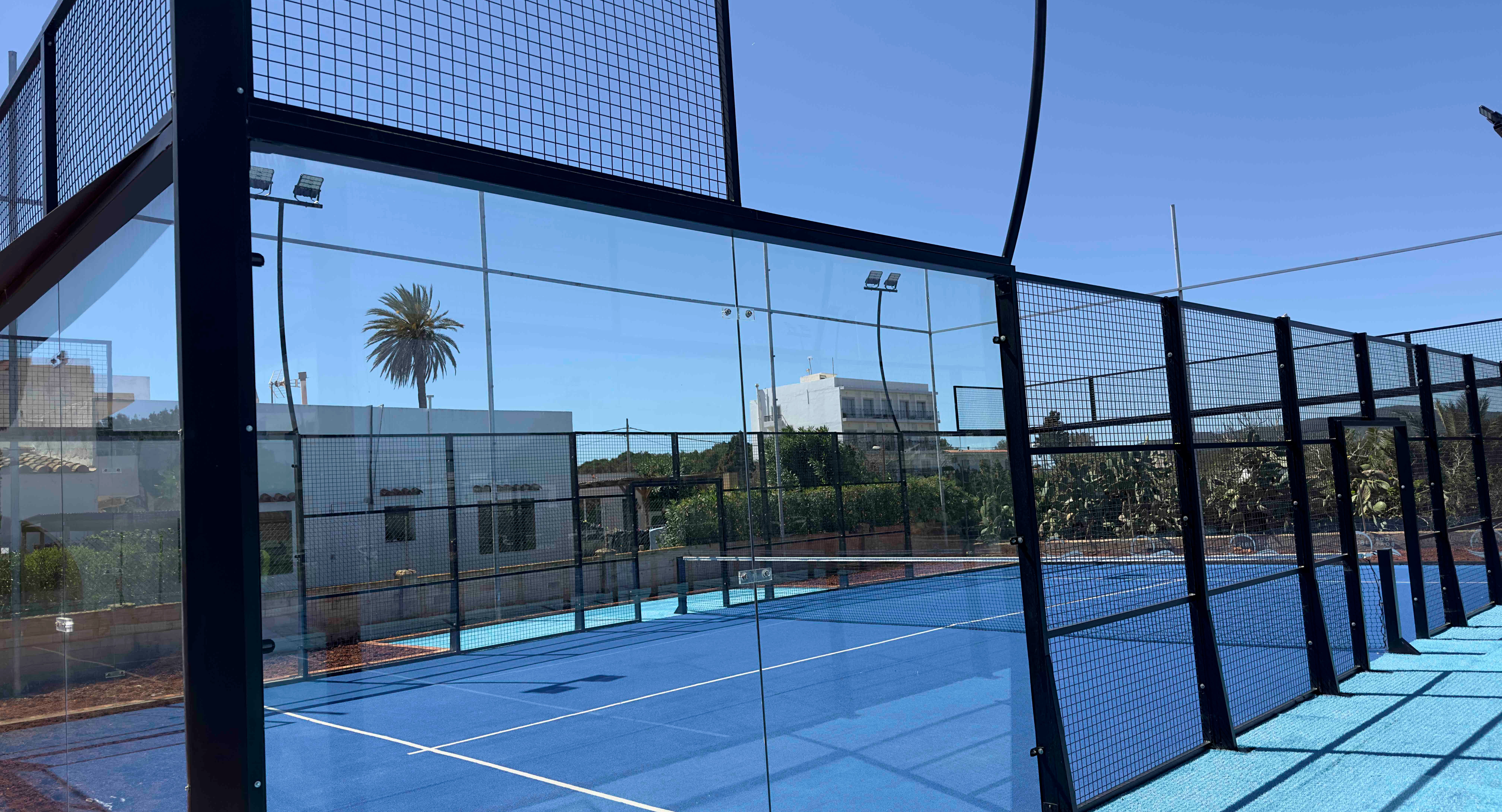 PUNTO DE ORO SIUX Padel Club IBIZA logo