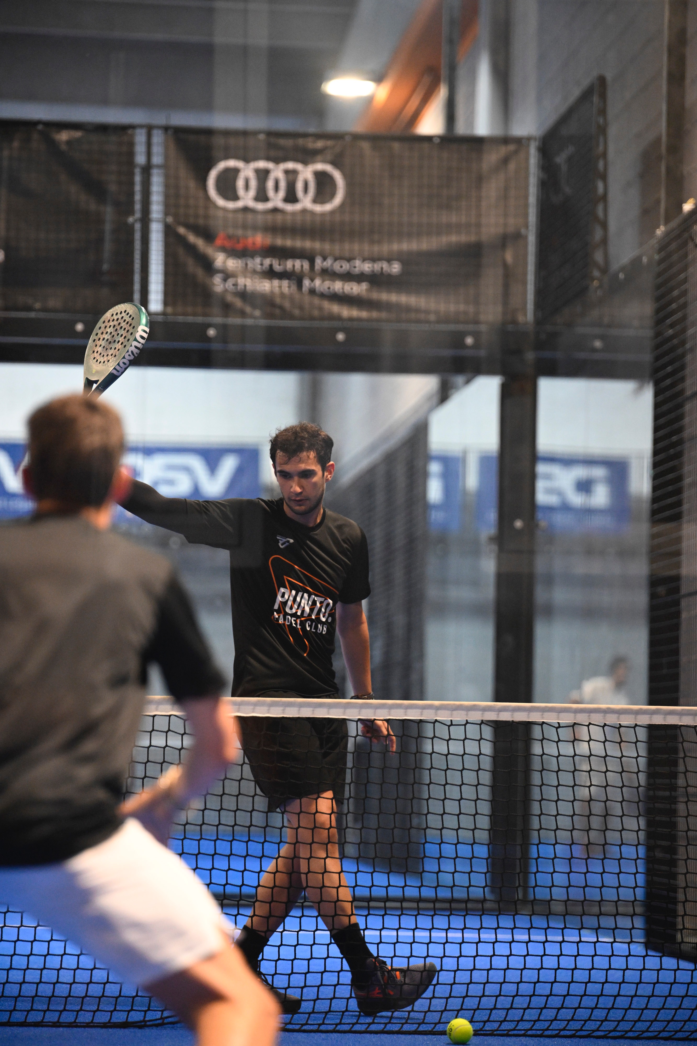 Punto Padel Club logo