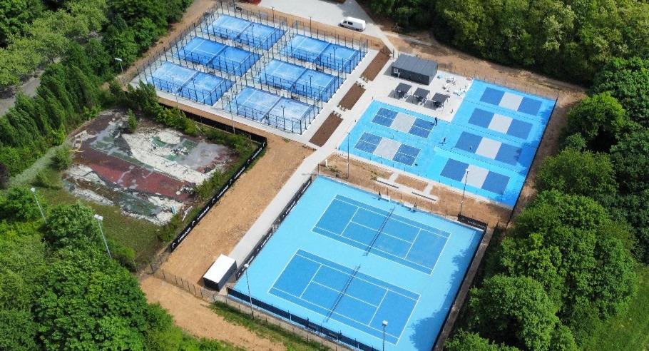 Racket Center Hofheim logo