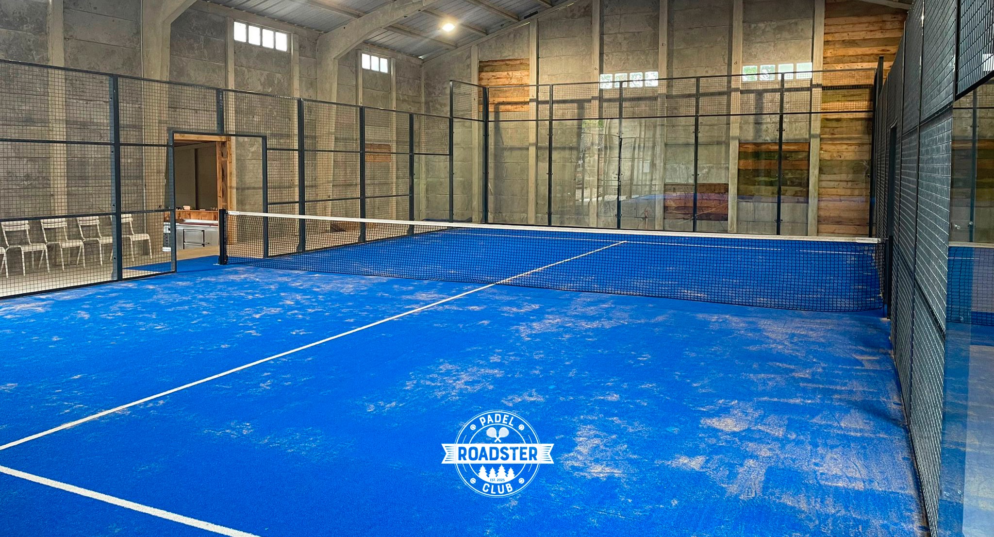 ROADSTER PADEL CLUB logo