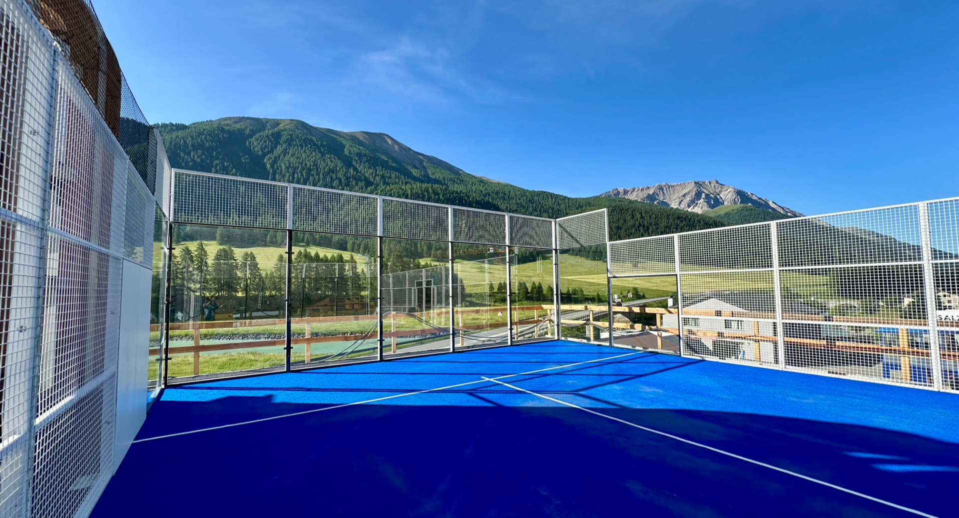 Serlas Padel  logo