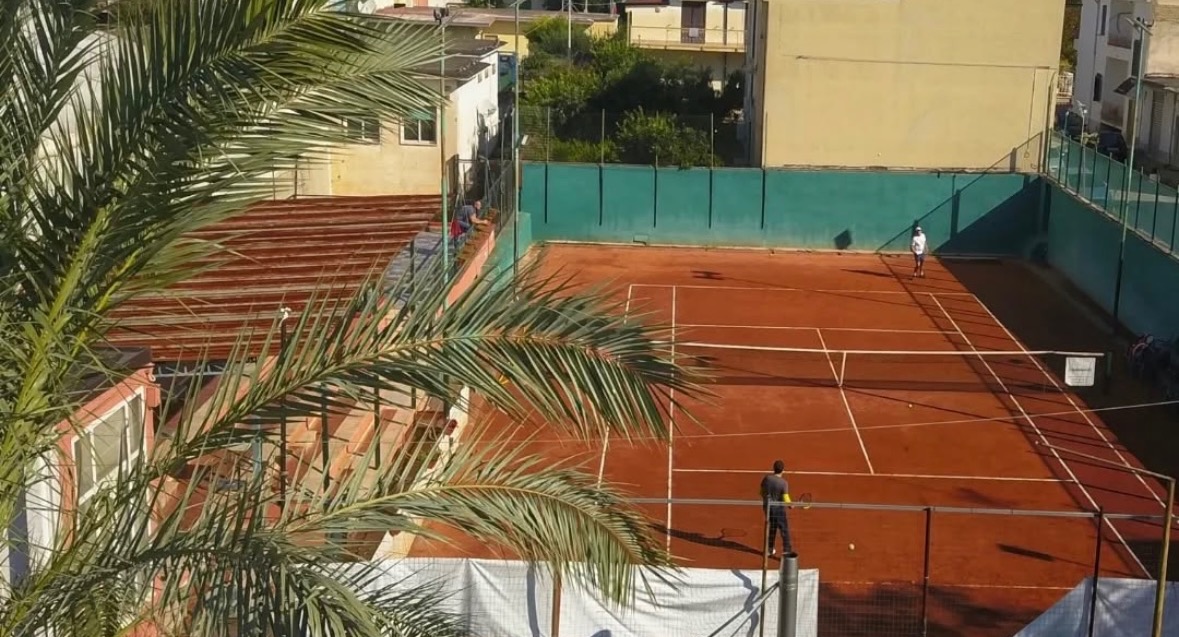 Tc Lello de Mita logo
