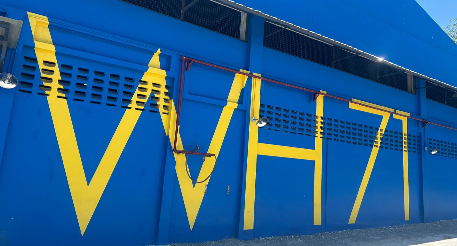 Warehouse71 logo