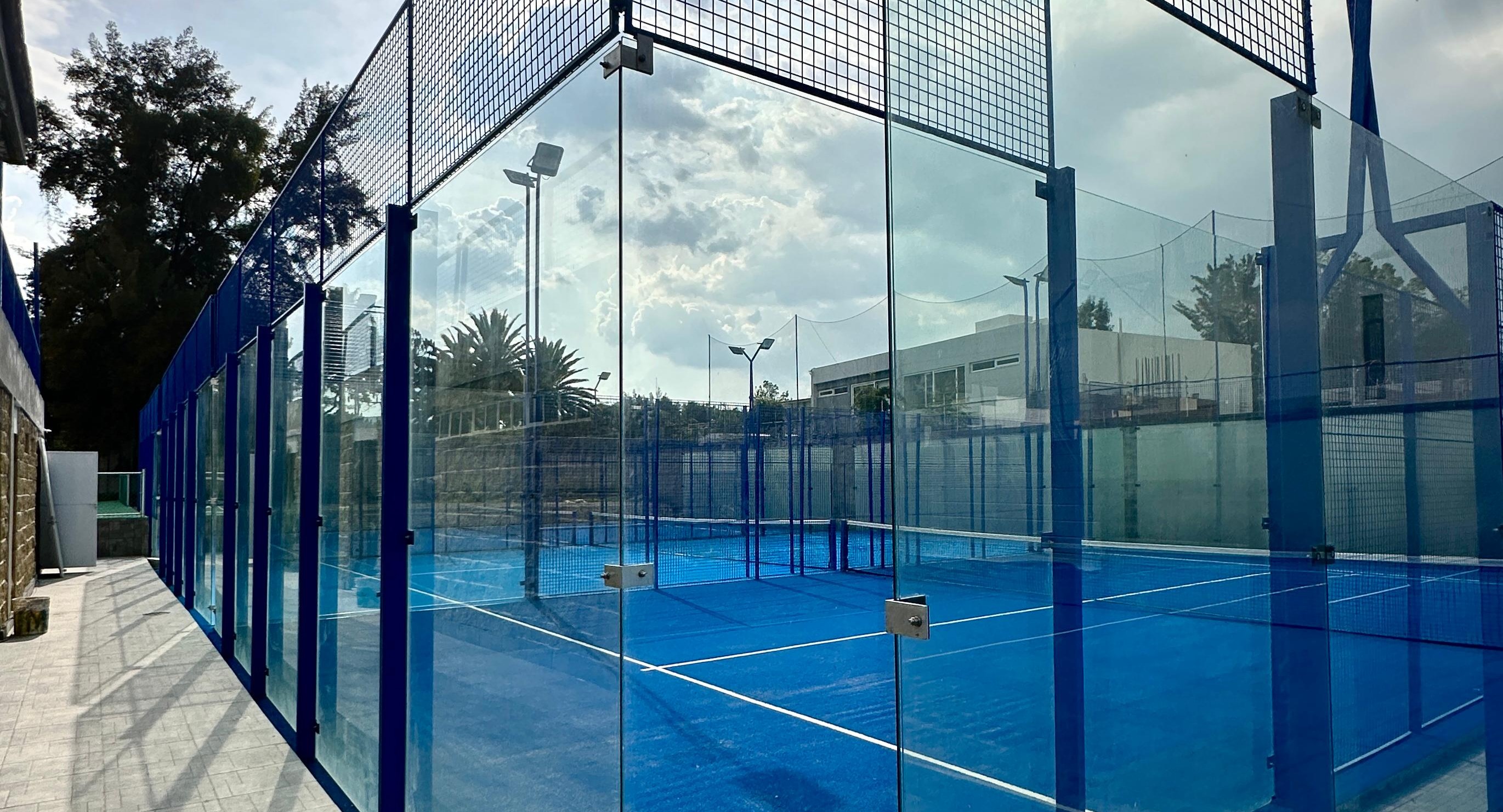 We Padel Club Zapopan logo
