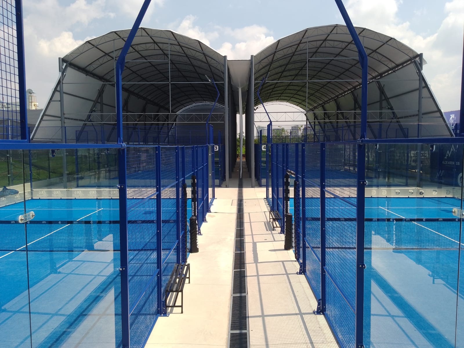 60s Padel Club