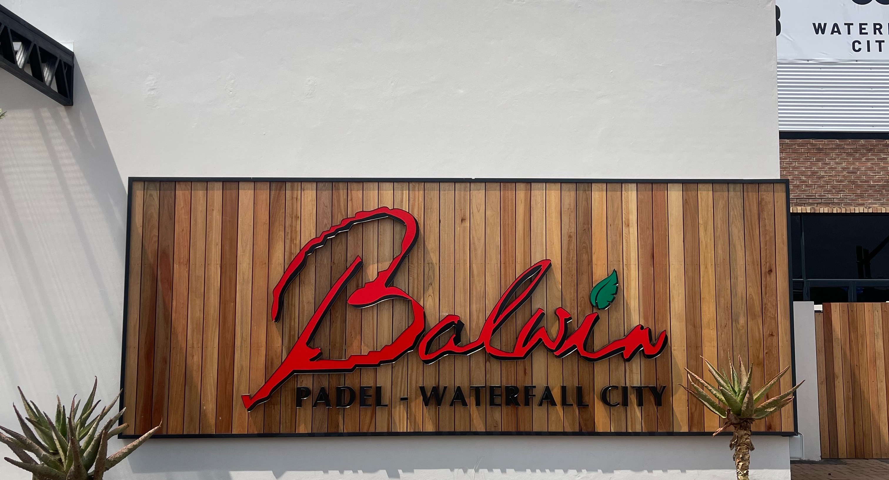 Balwin Padel | Waterfall City 