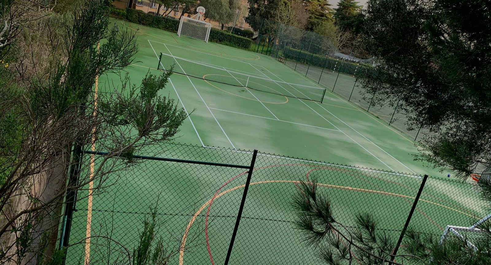 Campo Polidesportivo AEISA - Alberto Gonçalves