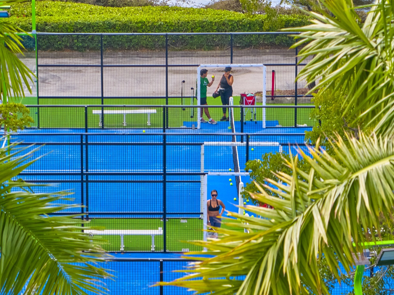 Casas Padel Aventura Mall