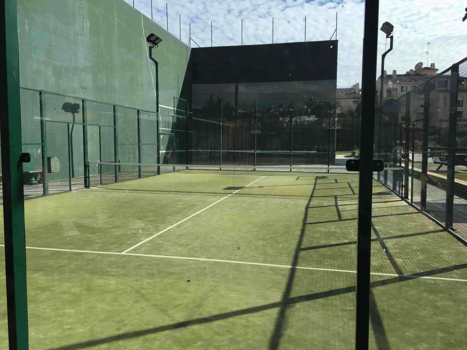 Club Tenis Y Padel Belair