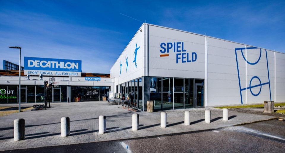 DECATHLON Plochingen: Padel & Sporthalle