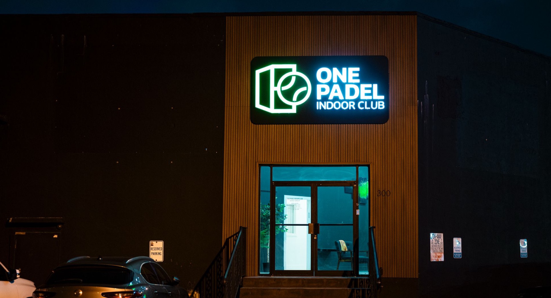 One Indoor Club