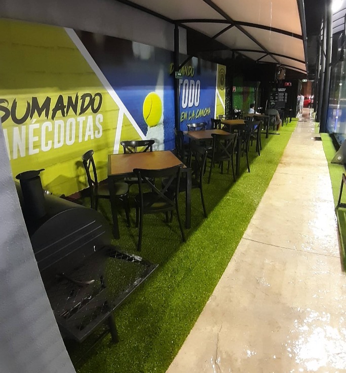 Padel & Beer