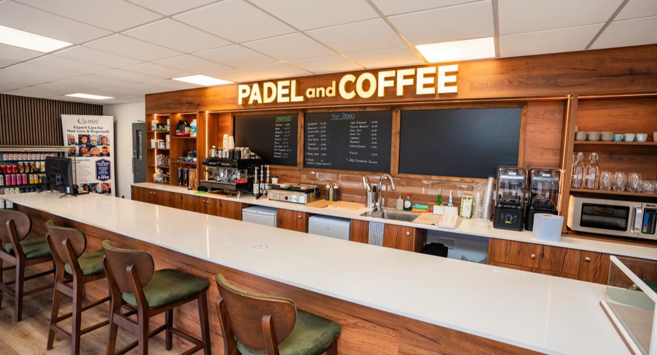 Padel and Coffee