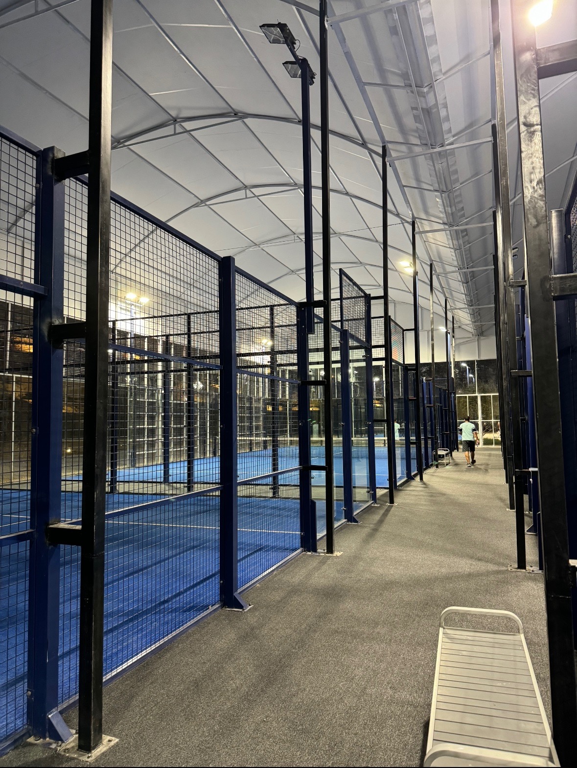 Valley Padel (indoor)                              50 Sar Off
