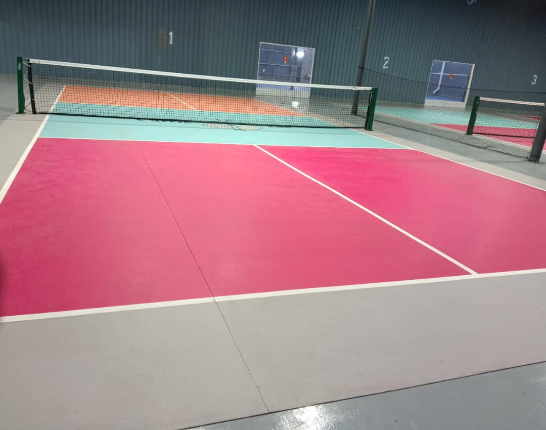 White Fairy Badminton Court - Photo 8