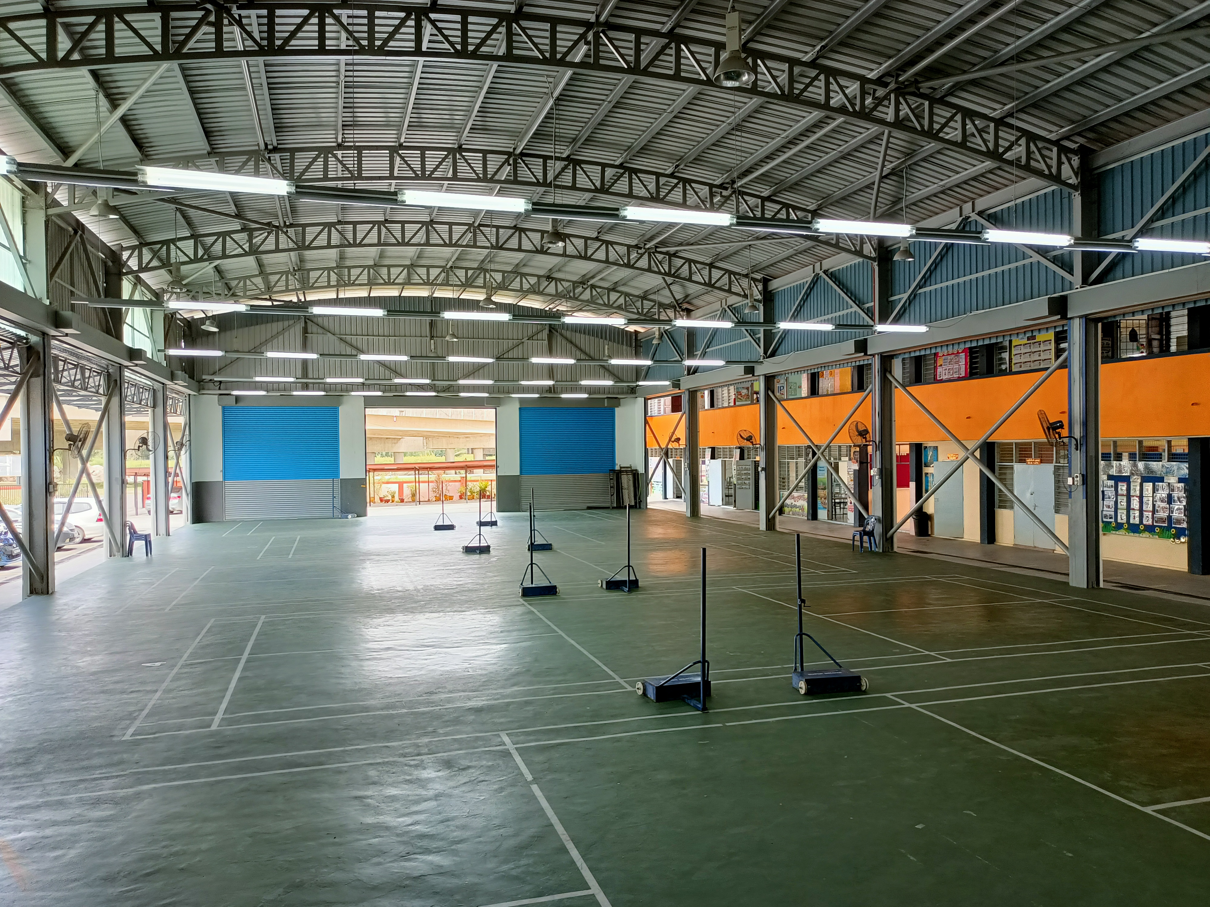Dengkil Badminton Court - Photo 1