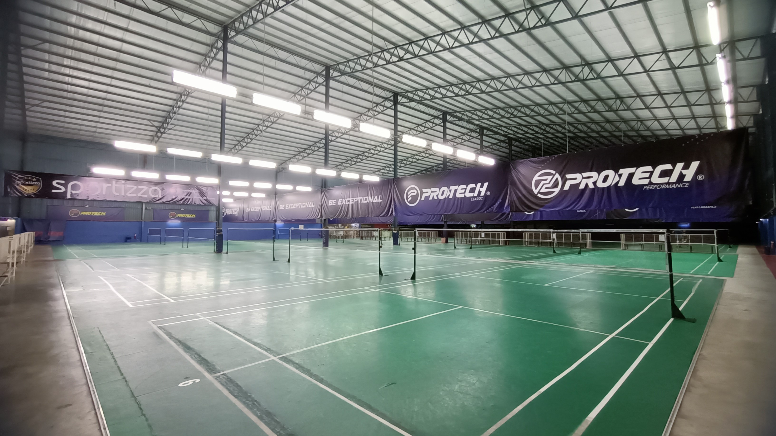 Sportizza Badminton - Home of Sports Balakong - Photo 1