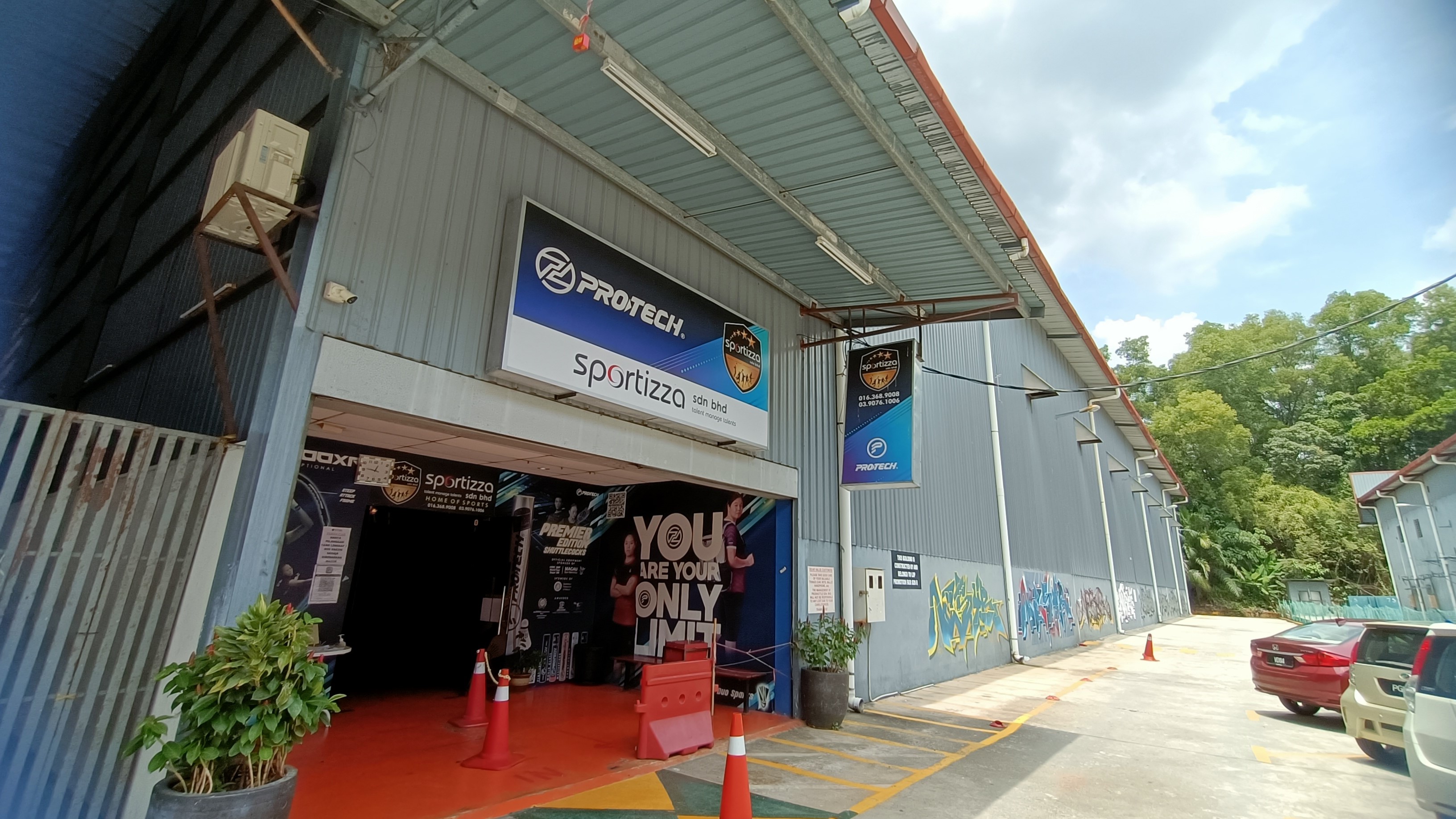 Sportizza Badminton - Home of Sports Balakong - Photo 9