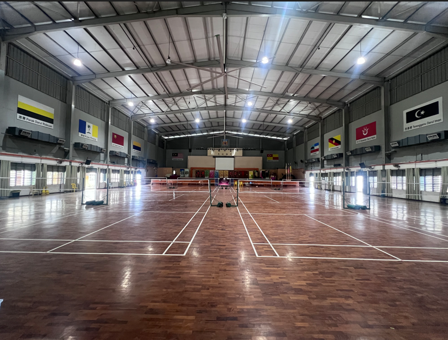 Sungai Chua Kajang Badminton Centre - Photo 5