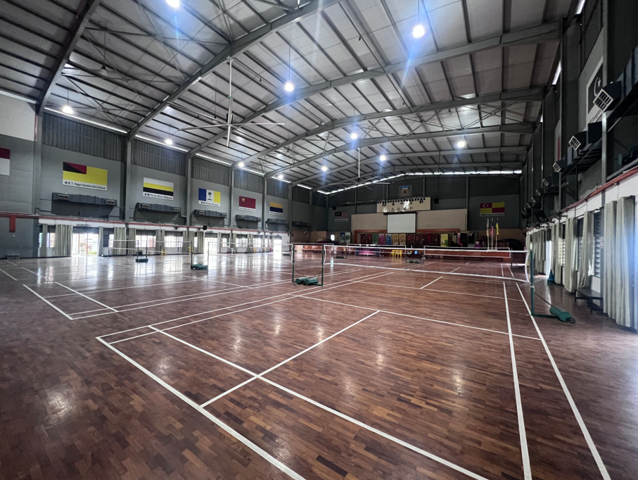 Sungai Chua Kajang Badminton Centre - Photo 4