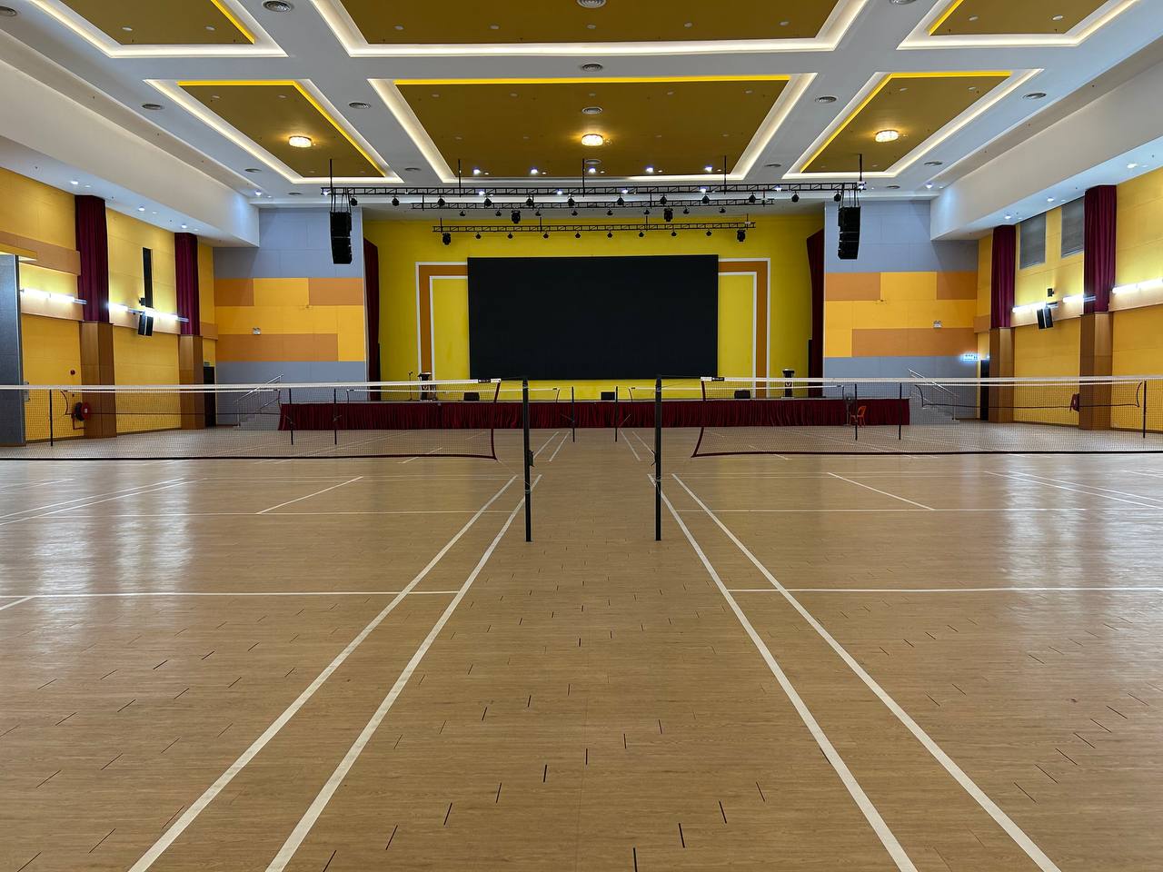 Thomas Cupper Badminton Club - Photo 4