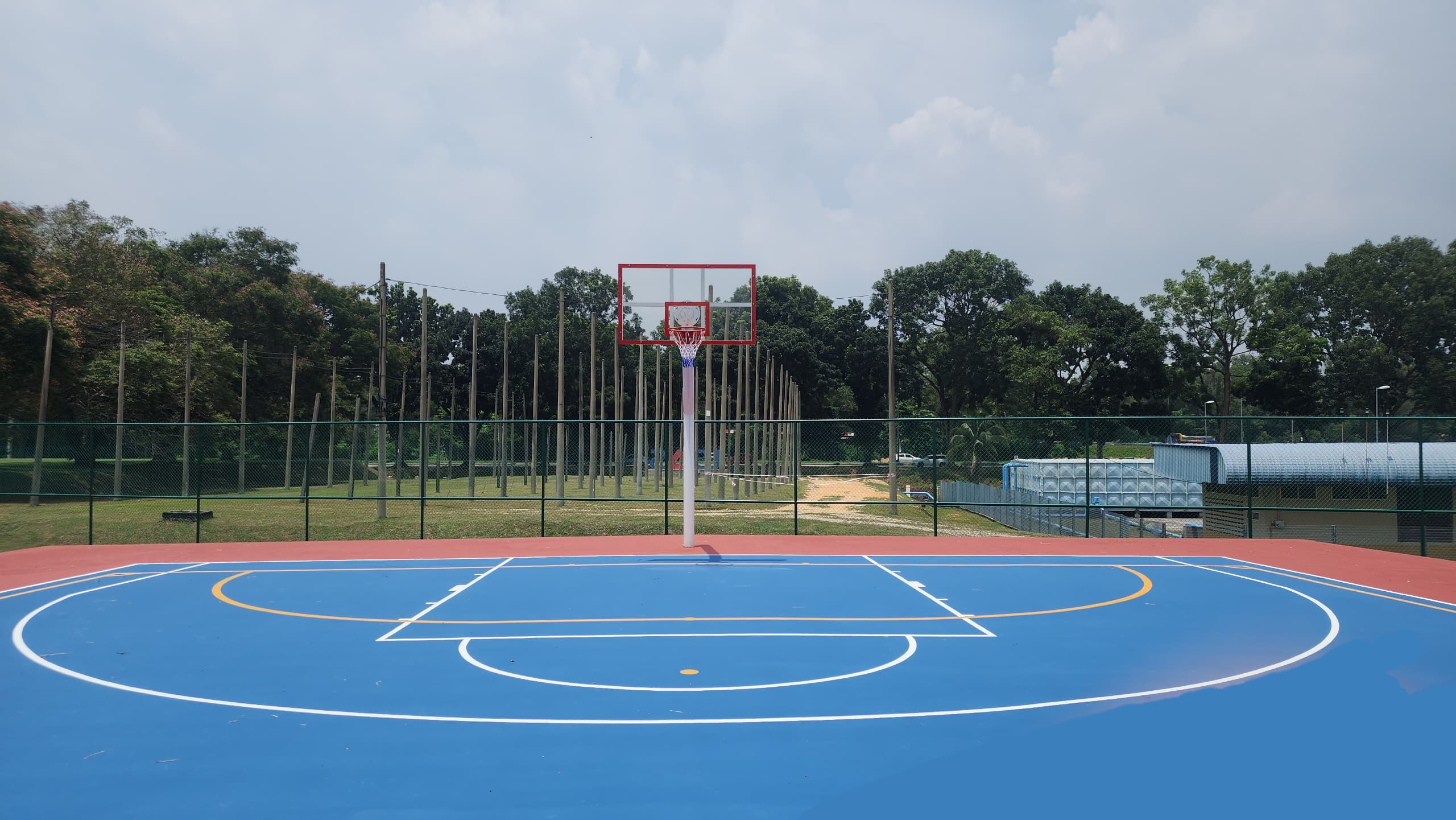 ILSAS Sports Centre - Photo 6