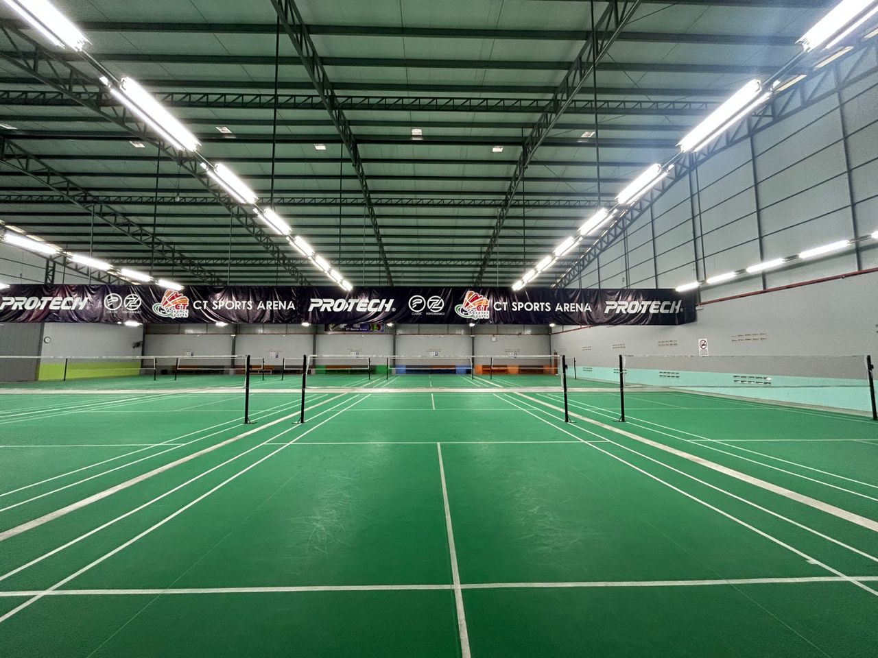 Tupah Sports Centre - Photo 2
