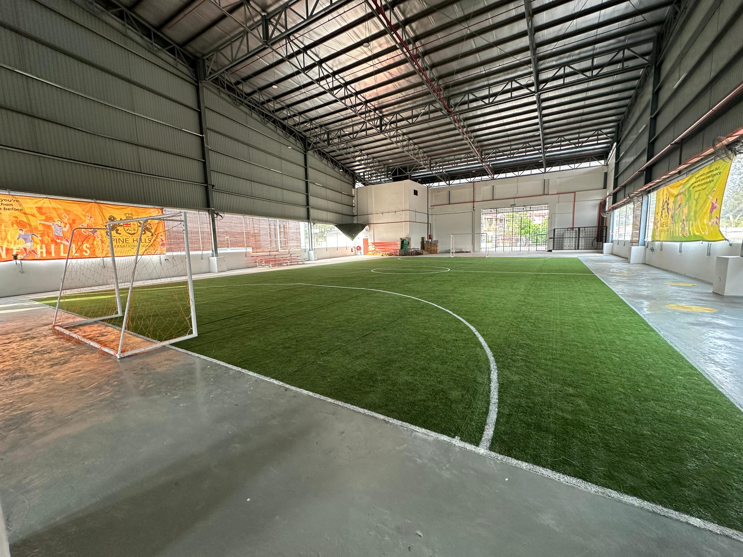 Pine Hills Sports Centre Denai Alam - Photo 5