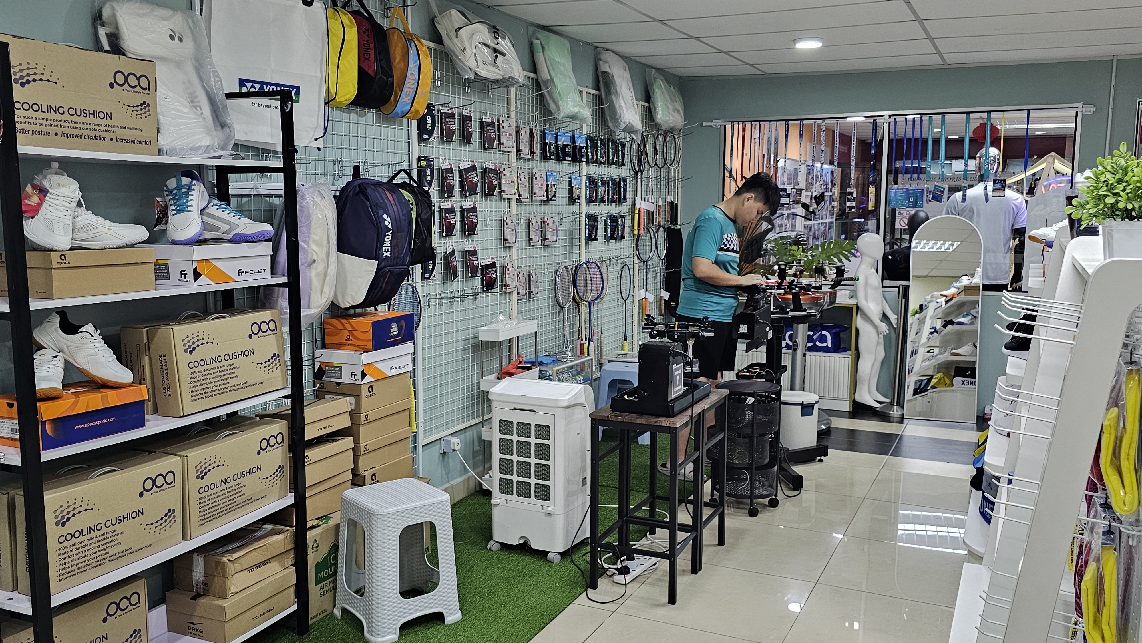 Younique Sports Centre (Sungai Besi) - Photo 32