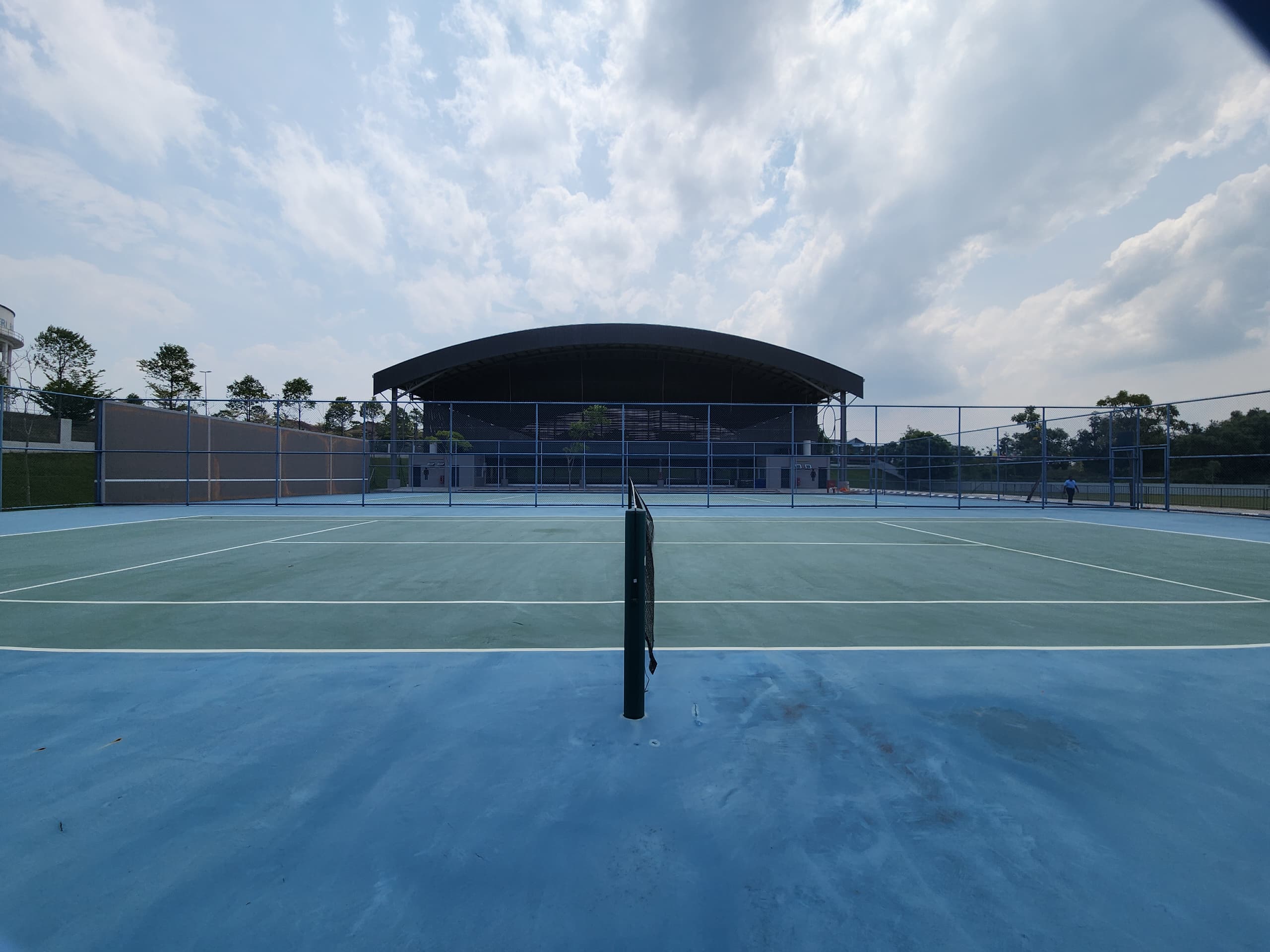 Seri Botani International School Sports Centre - Photo 4