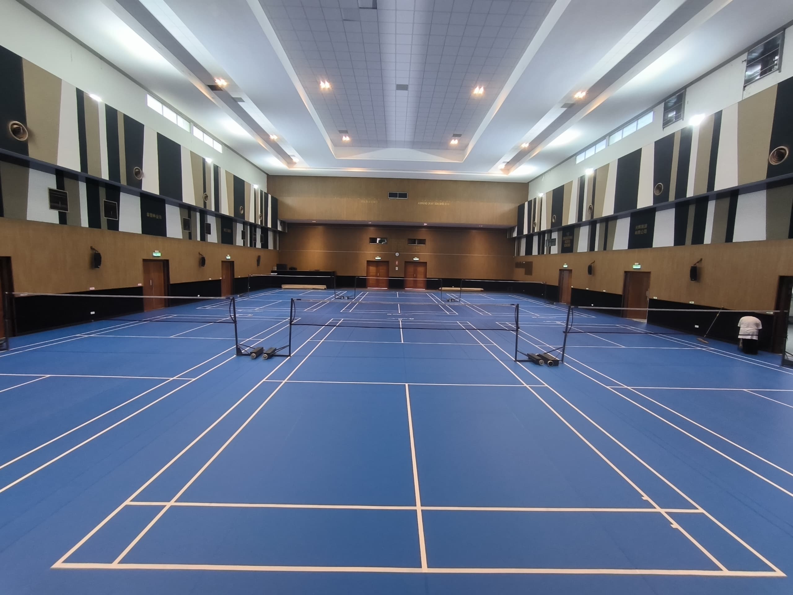 JC Badminton Centre @ Serdang Baru - Photo 2