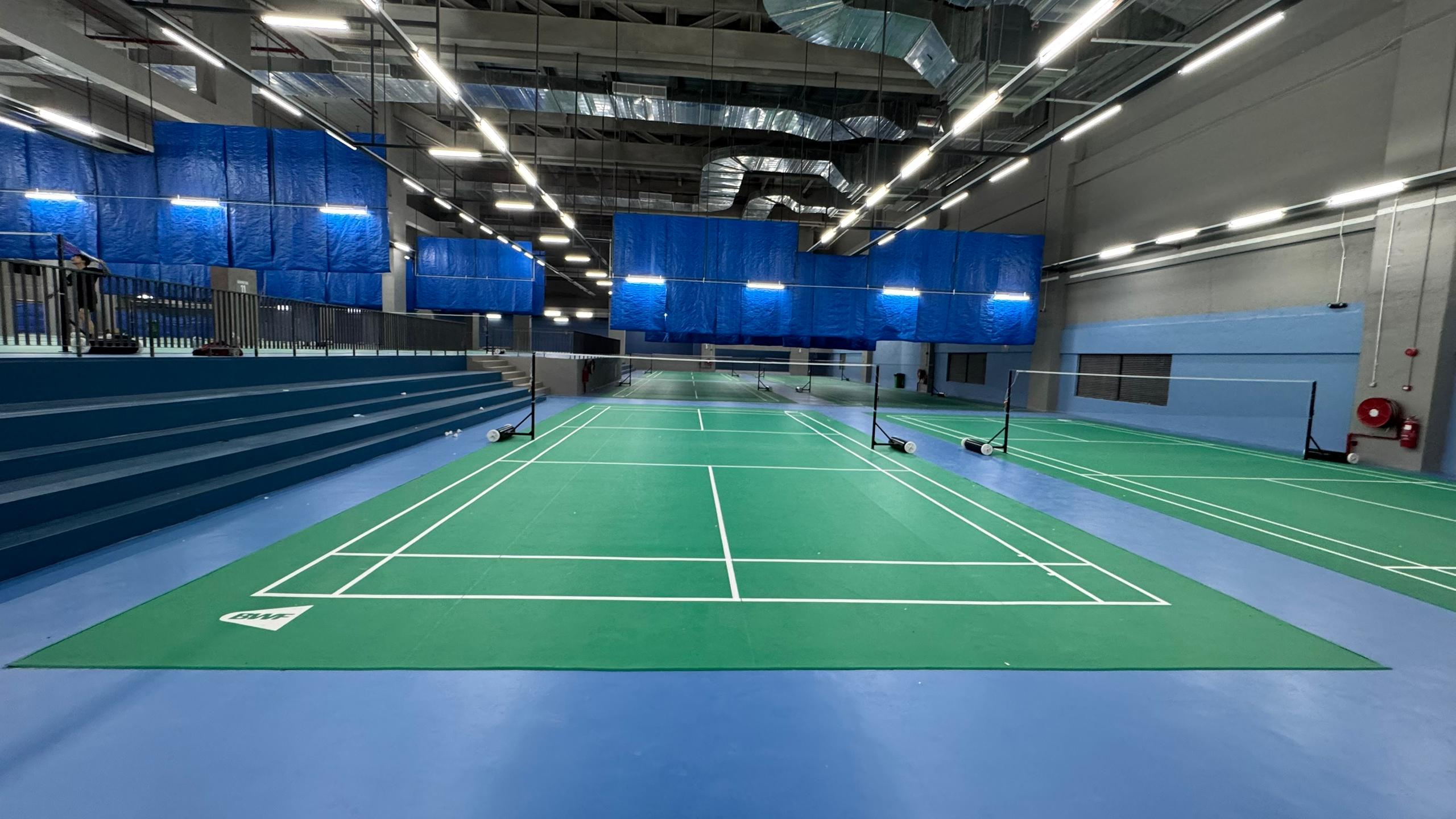 Ultra Sports Center - Photo 13